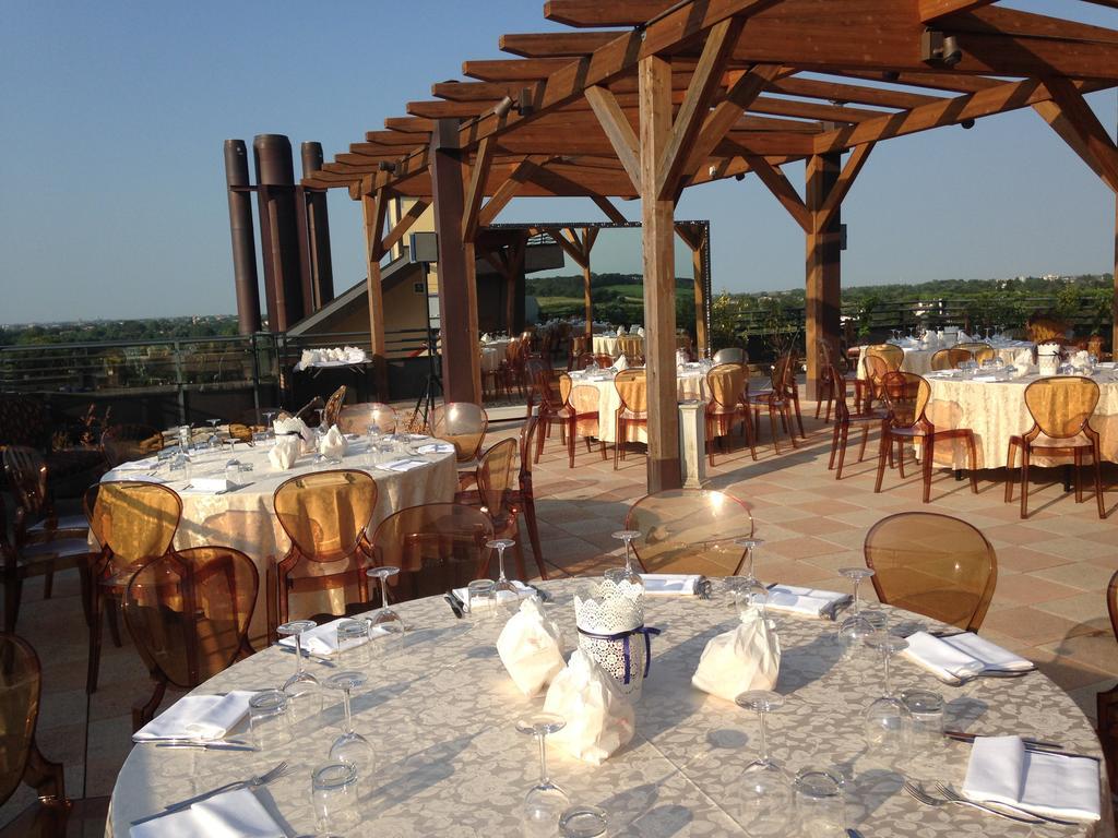 Grand Hotel Forlì Kültér fotó