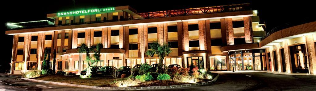 Grand Hotel Forlì Kültér fotó